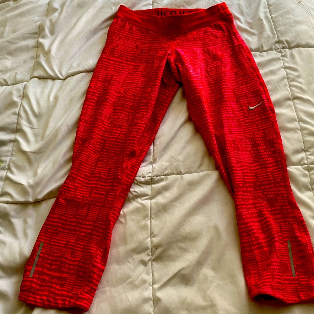 Nike crop dry fit pants